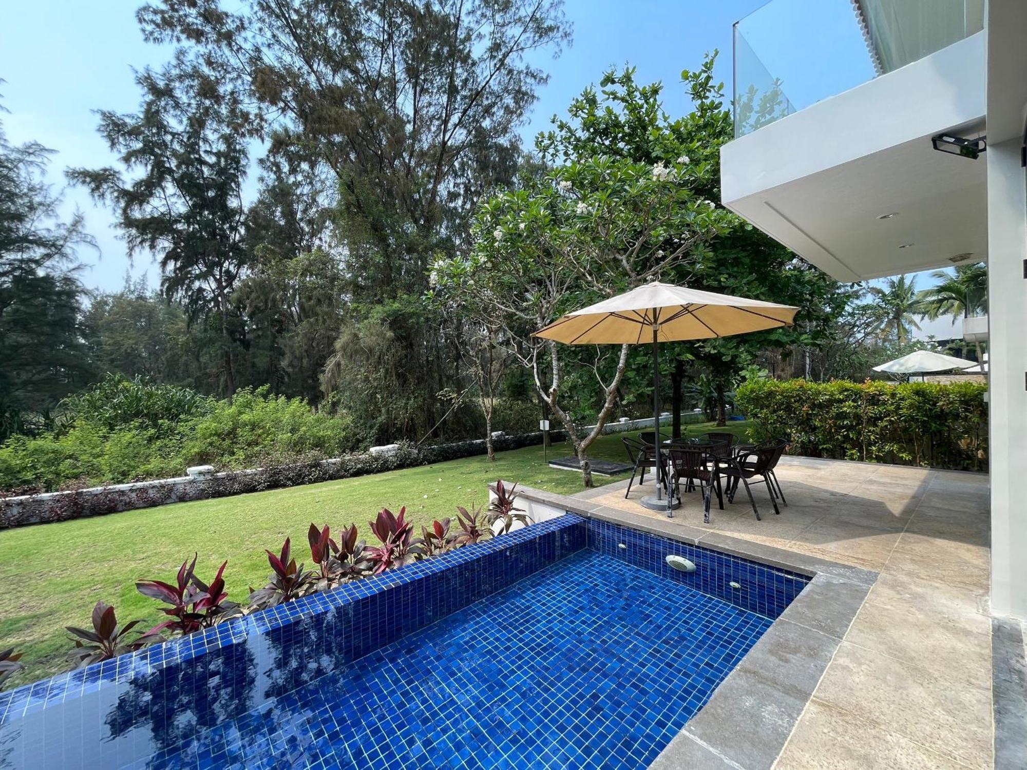 Luxury Pool Villa Close To The Private Beach Danang Exteriér fotografie